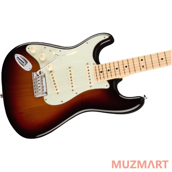 Fender AM PRO STRAT LH MN 3TS Электрогитара левосторонняя